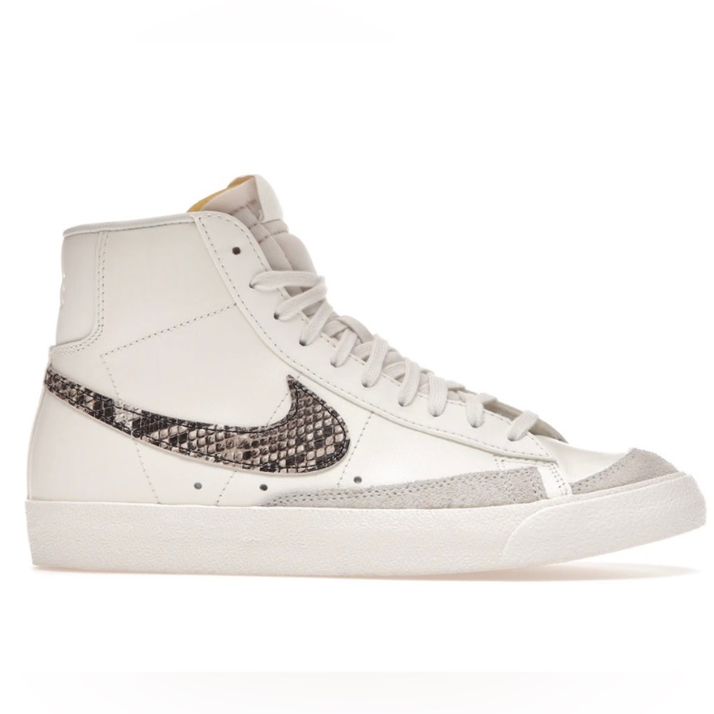 Nike Blazer Mid 77
